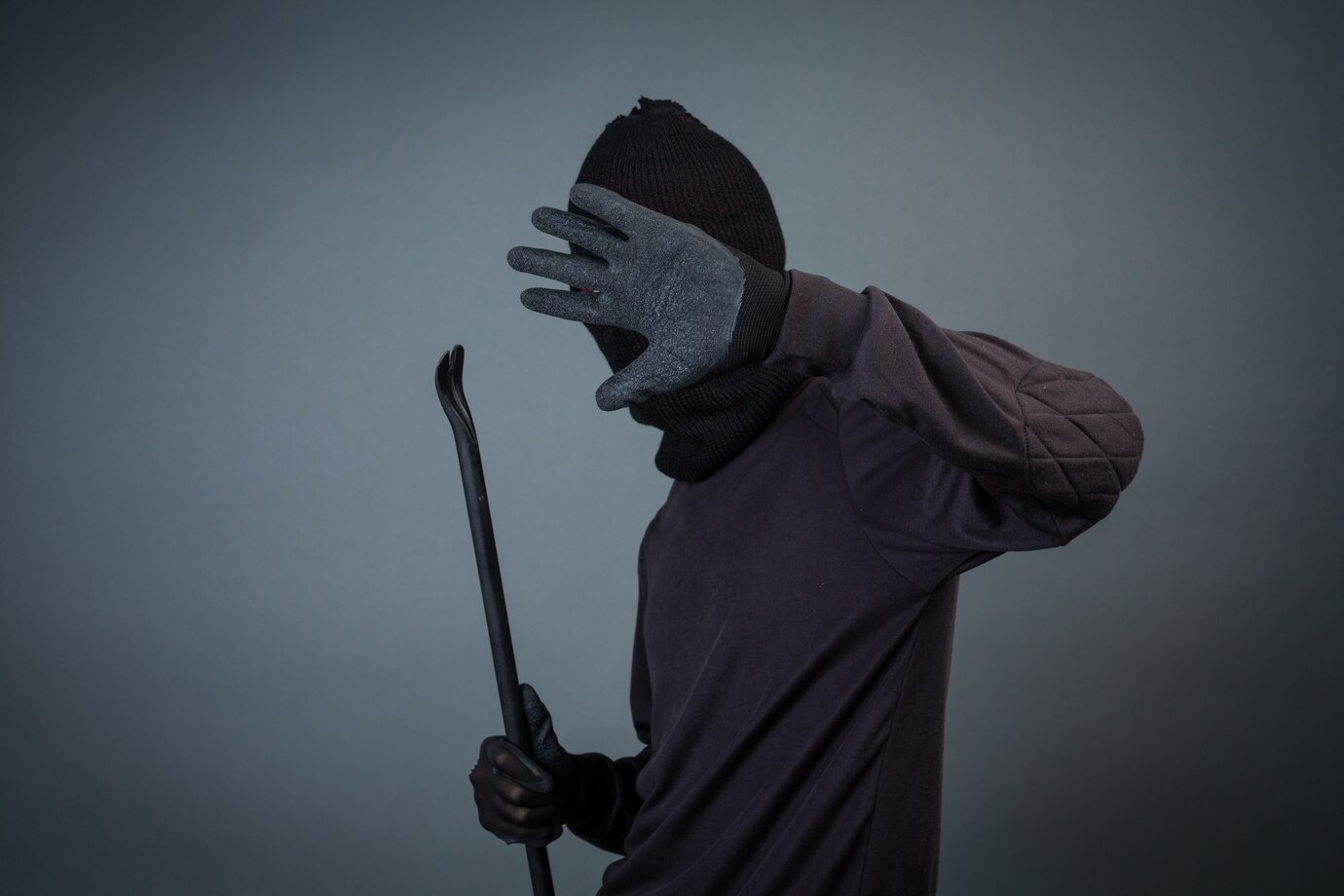 imgi 9 black criminals wore head yarn gray 1150 15139